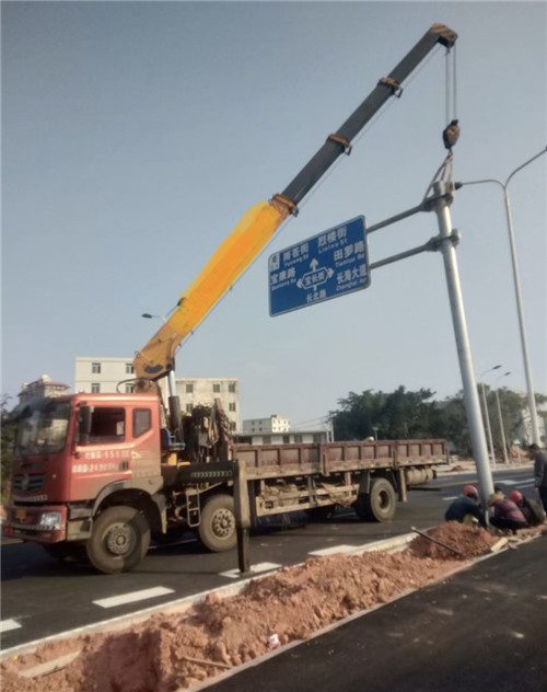 娄烦县设备吊装租赁吊车要用多大吊车